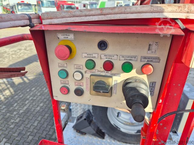 Vehicle with work platform Mercedes-Benz Atego 918 4X4 / LIFT 18M / 1 OWNER