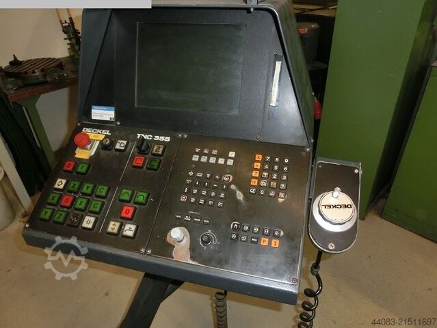 Tool Room Milling Machine - Universal DECKEL FB4A