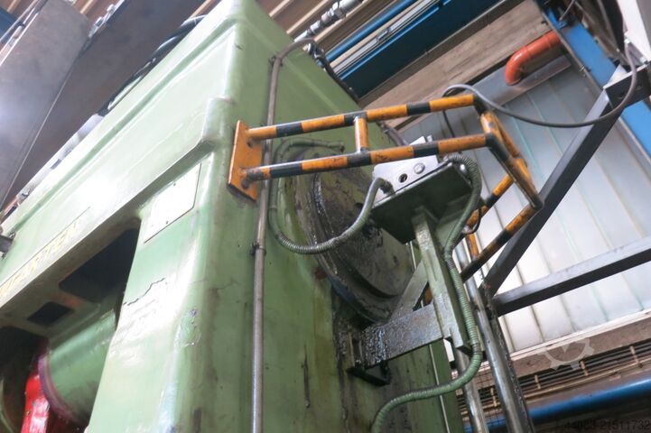 Doppelständerexzenterpresse WEINGARTEN DRD IV