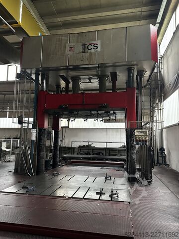 Formenprüfpresse TCS 300