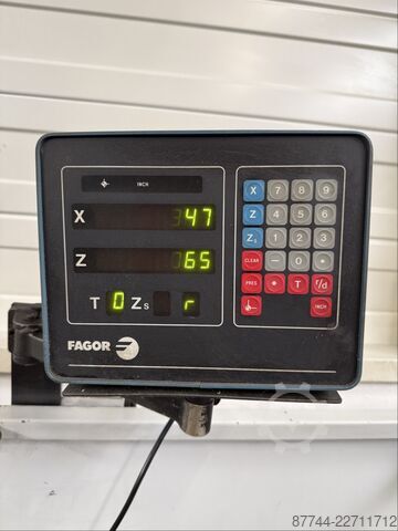 Leit-/Zugspindeldrehmaschine Nardini ND220-AE