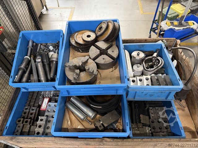 Leit-/Zugspindeldrehmaschine Nardini ND220-AE