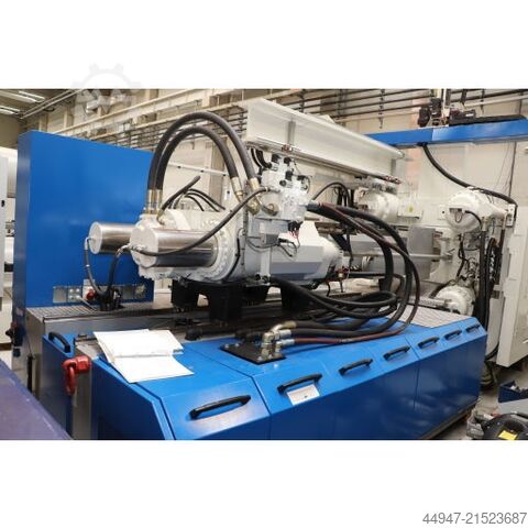 Spritzgießmaschine ENGEL DUO 3550/650