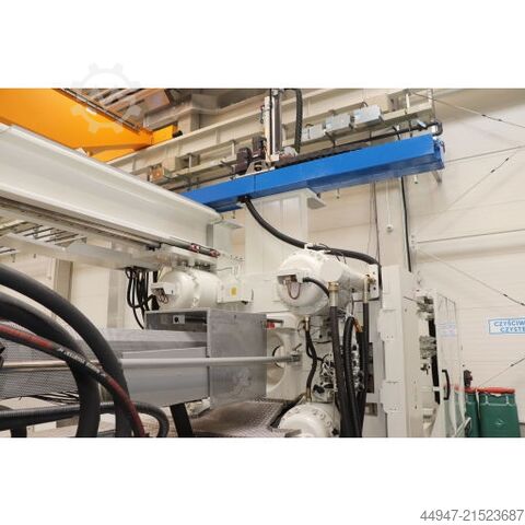 Spritzgießmaschine ENGEL DUO 3550/650