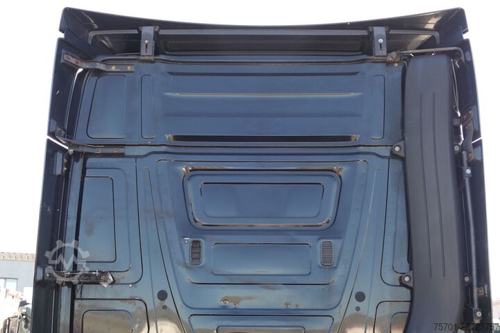 Standard tractor unit MERCEDES-BENZ Actros 1845 BigSpace 2 XL-Tanks Euro 6