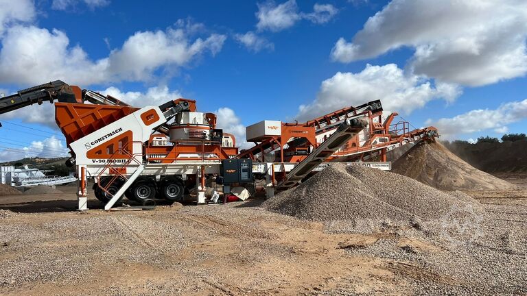 Crushing equipment/mobile crushing plant Constmach Mobile Crushing Plant Mobile Vertical Impact Crushing Plant