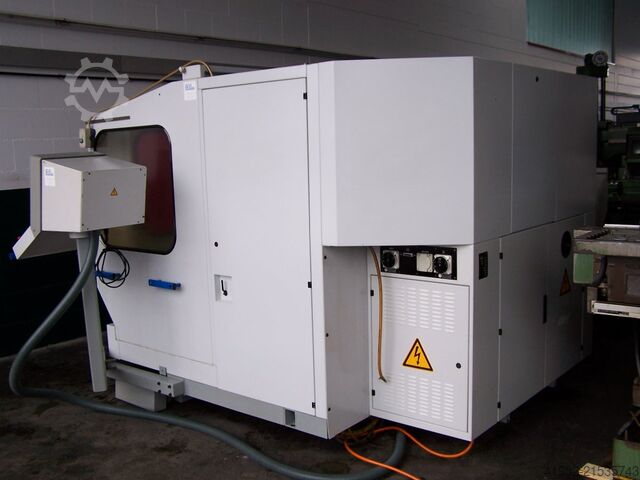 Vertikales Bearbeitungszentrum Mikron UME 600