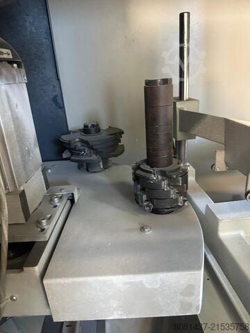 Eckenreinigungsmaschine Elumatec EV 834/01