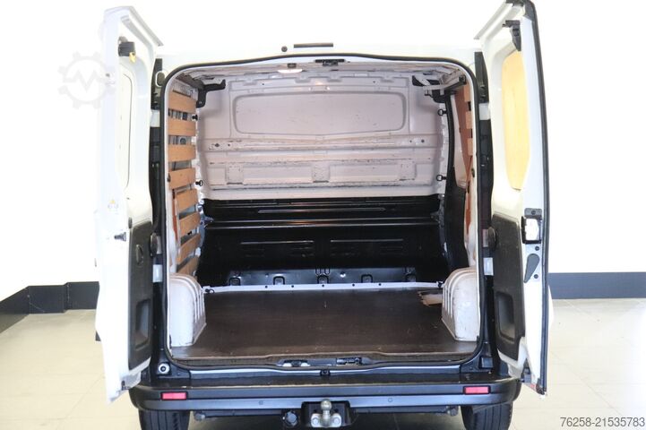 Delivery van Renault Trafic 2.0 dCi 120PK EURO 6 - Airco - Cruise - ...