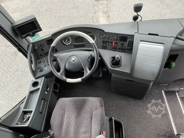 Motor coach Setra S 415 HD - TOP BUS - original km