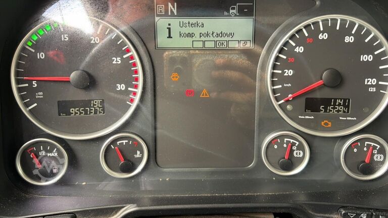 Standard tractor MAN TGX 18.400 (RETARDER / EURO 6 / CLEAN CONDITION...