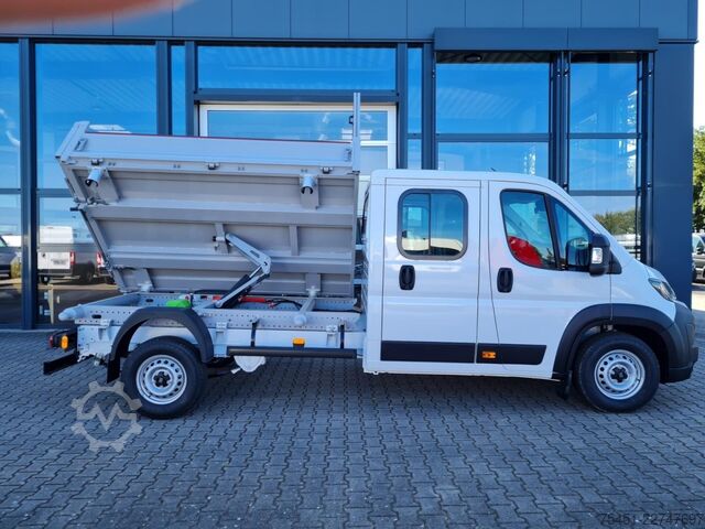 Transporter mit Kipper Fiat Ducato 35 Doka Maxi 3-Seiten-Kipper AHK TEMPOMAT