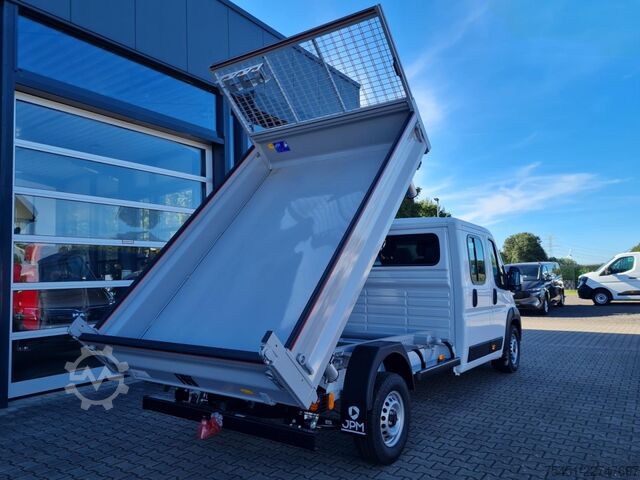 Transporter mit Kipper Fiat Ducato 35 Doka Maxi 3-Seiten-Kipper AHK TEMPOMAT