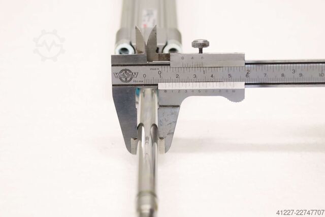 Pneumatikzylinder Rexroth Hub 800 mm