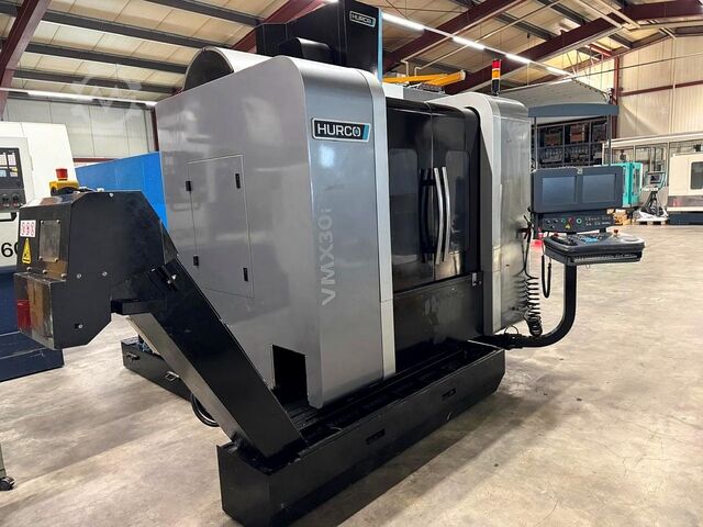Vertikales Bearbeitungszentrum HURCO VMX 30
