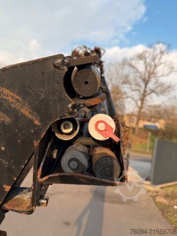 Autokran MAN TGS 18.440 4x4 Kran 21m Seilwinde Greifer Funk