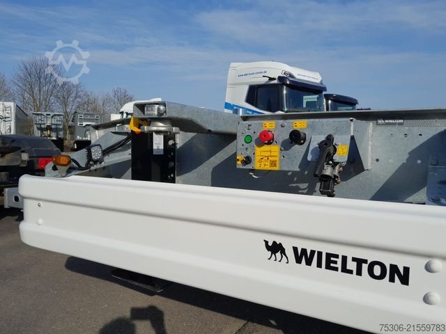 Swap chassis trailer WIELTON BDF ZAA 2-Achs-Wechselfahrgestell 1120-1320