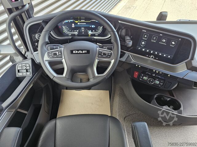 Standard-SZM DAF XF 530 8x2 / HMF 9520 K8 / NIEUW!