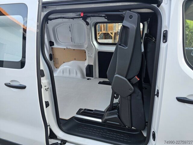 Van Fiat Scudo 1.5 120PS M L2 FLEXCAB 6 Sitze CarPlay