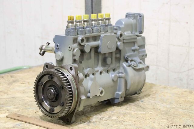 Einspritzpumpe Dieselmotor 6 Zylinder Bosch PES6R120/720LV RQV300-900 RV