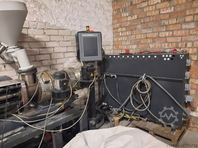 WPC/PVC co-extruder battenfeld-cincinnati Fiberex K38