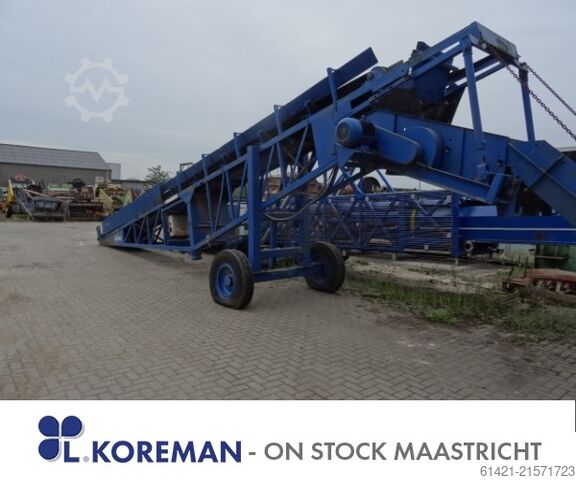 FINLAY mobiler Gurtförderer mit Siebmaschine  FINLAY Mobile Belt Conveyor with Screeningmachine