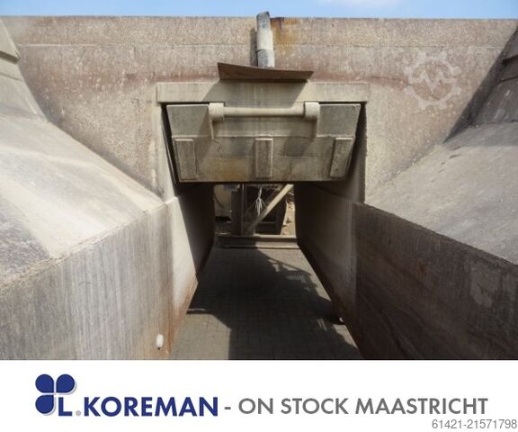 Nordberg Hopper with Vibrating Chute Nordberg Hopper with Vibrating Chute