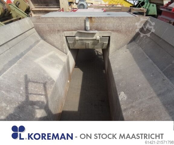 Nordberg Hopper with Vibrating Chute Nordberg Hopper with Vibrating Chute