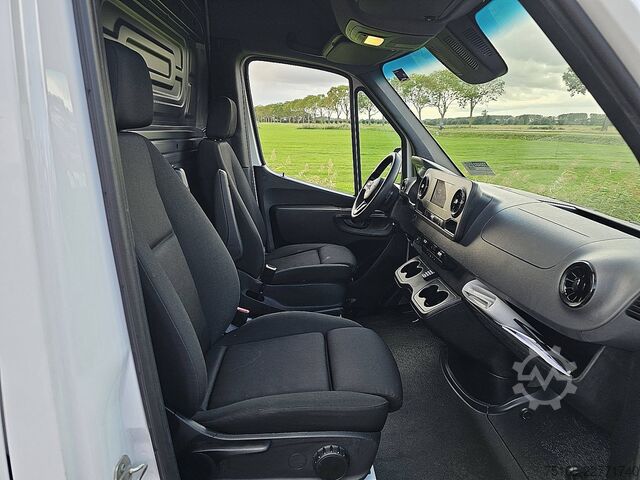 High-roof van MERCEDES-BENZ SPRINTER 315 ac aut laadklep EUR6