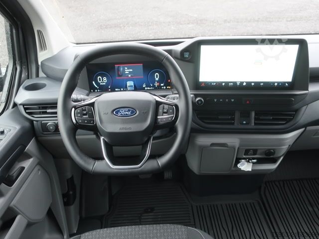 Kleinbus Ford Transit Custom L2H1 8-Sitzer