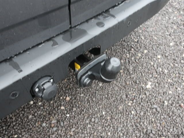 Kleinbus Ford Transit Custom L2H1 8-Sitzer