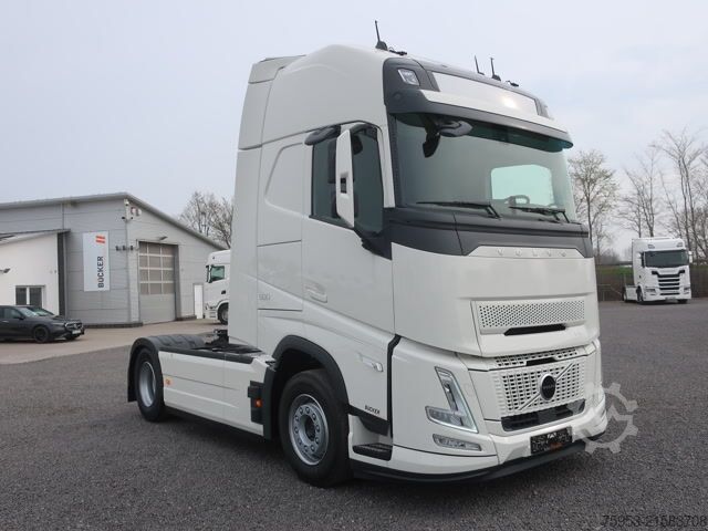 Standard SZM Volvo FH 500 Aero XL Euro 6 Leder Retarder Mikrowelle