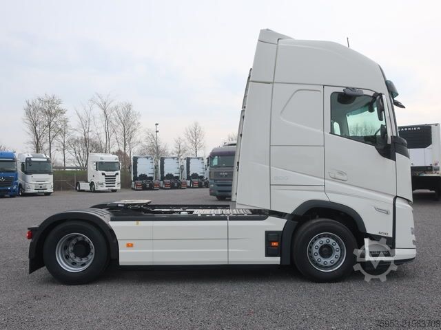 Standard SZM Volvo FH 500 Aero XL Euro 6 Leder Retarder Mikrowelle