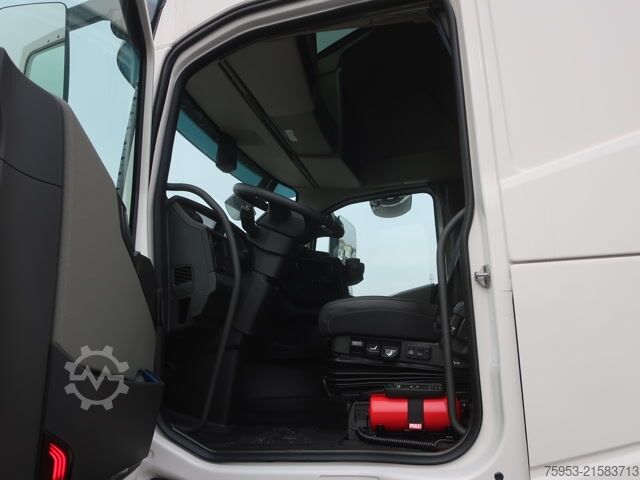 Standard SZM Volvo FH 500 Aero Euro 6 XL Retarder Leder Mikrowelle