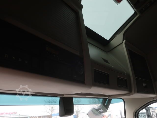 Standard SZM Volvo FH 500 Aero Euro 6 XL Retarder Leder Mikrowelle