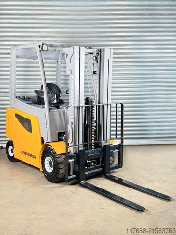 Elektro 4-Rad Jungheinrich EFG S30s - Service Neu - 4734 Std. - Batterie 90%