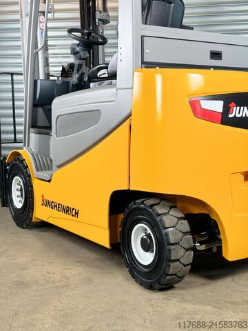 Elektro 4-Rad Jungheinrich EFG S30s - Service Neu - 4734 Std. - Batterie 90%