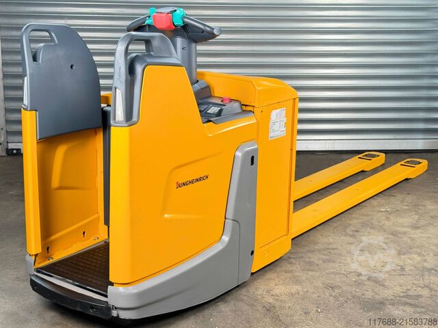 Hochhubwagen-Mitgänger Jungheinrich ERE 225 - Service Neu- 2.400mm Gabeln-Batterie 84%