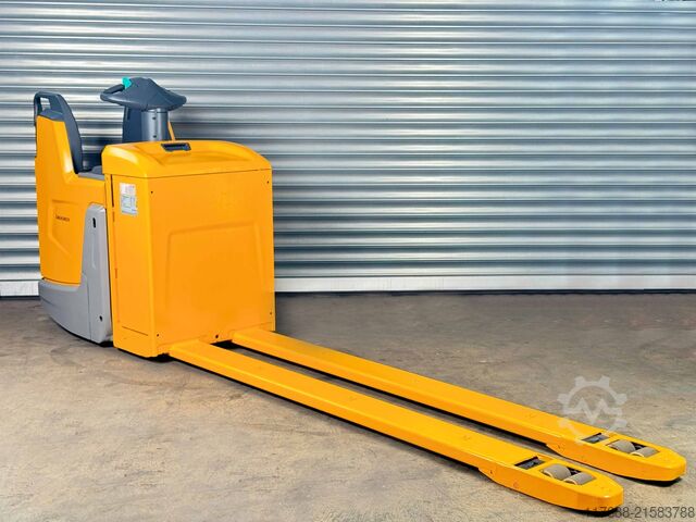 Hochhubwagen-Mitgänger Jungheinrich ERE 225 - Service Neu- 2.400mm Gabeln-Batterie 84%