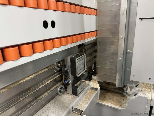 Vertical CNC machining center Holz-Her Evolution 7405