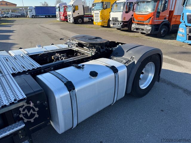 Standard road tractor MAN TGX 18.510