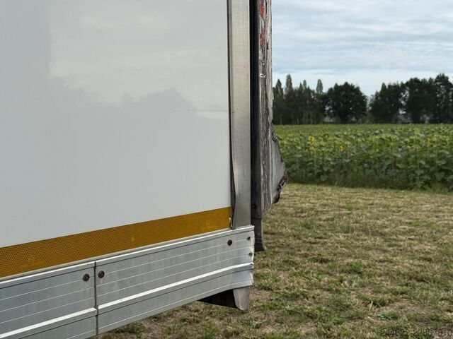 Kastenwagen 4x2 mit Dhollandia-Ladebordwand und Seitentür Ford 2023 FORD 1833 DC 4x2 (EXPORT)