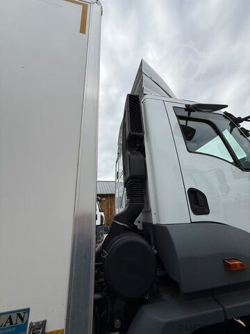 Kastenwagen 4x2 mit Dhollandia-Ladebordwand und Seitentür Ford 2023 FORD 1833 DC 4x2 (EXPORT)