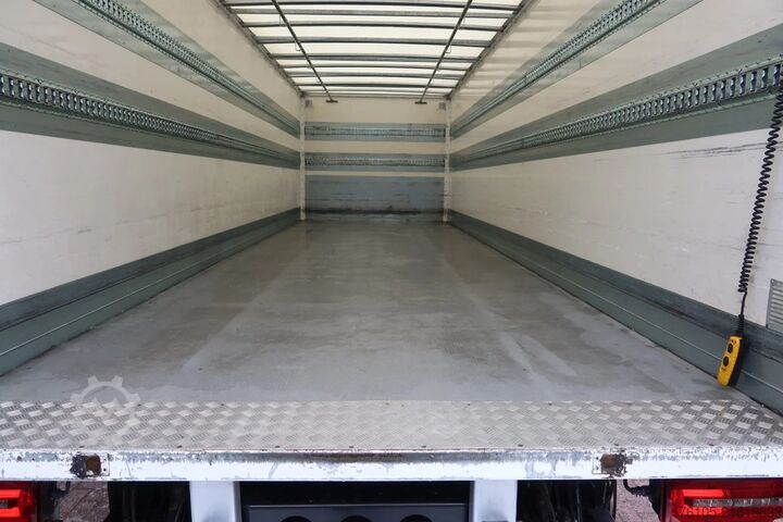 Koffer MAN TGL 12.220 Bak + Palfinger klep 1500 KG