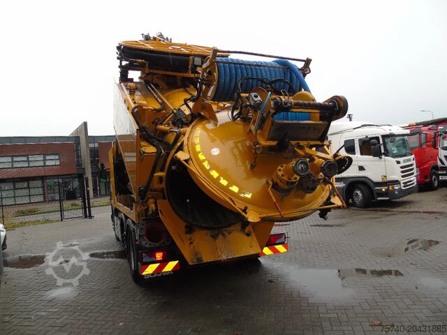 Saugfahrzeug Scania P 360 + COMBI VACUUM WIEDEMANN + 6X4