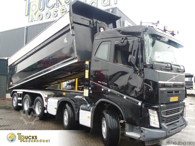 Kipper Volvo FH 500 + 10X4 + 33 CUB + SMALL DAMAGE CAB