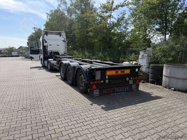 Reefer semitrailer web trailer LPRS 24  3 Achs Container- Chassis incl. Generator TranscoolWenig Benutzt