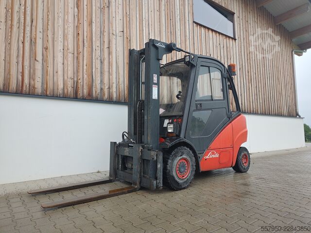 Gabelstapler Linde H30 Diesel Triplex