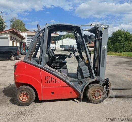 Gabelstapler Linde H 25 Diesel Triplex