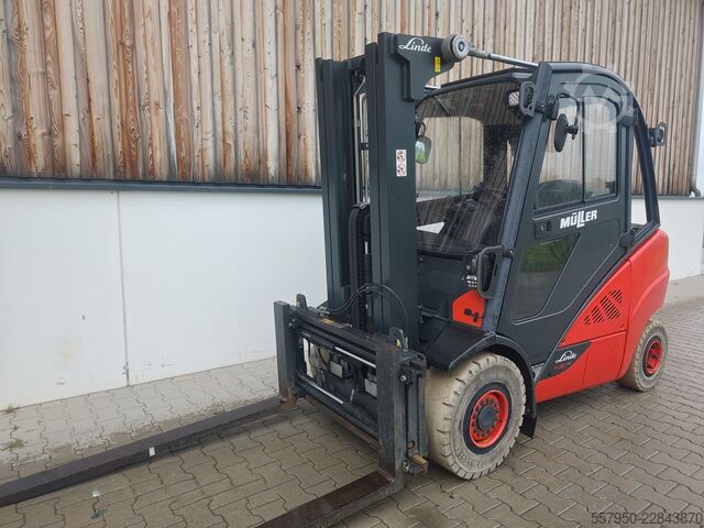 Gabelstapler Linde H30 Diesel Triplex Zinkenverstellgerät
